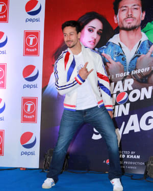 Tiger Shroff - Photos: Pepsi's New Anthem ‘Har Ghoont Me Swag’ Launch at PVR | Picture 1641591