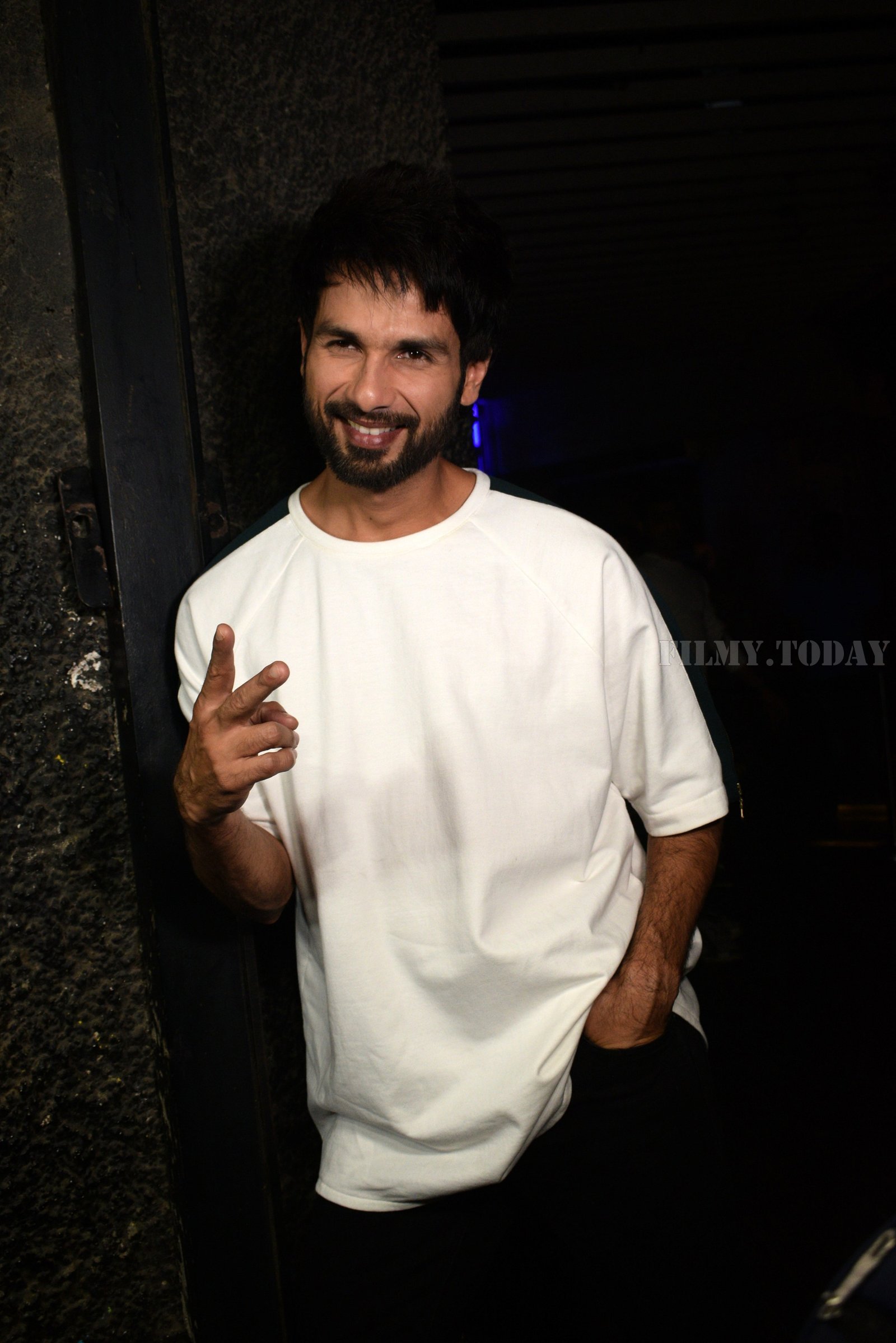 Shahid Kapoor - Photos: Wrapup Party Of Film Kabir Singh at Juhu | Picture 1642081
