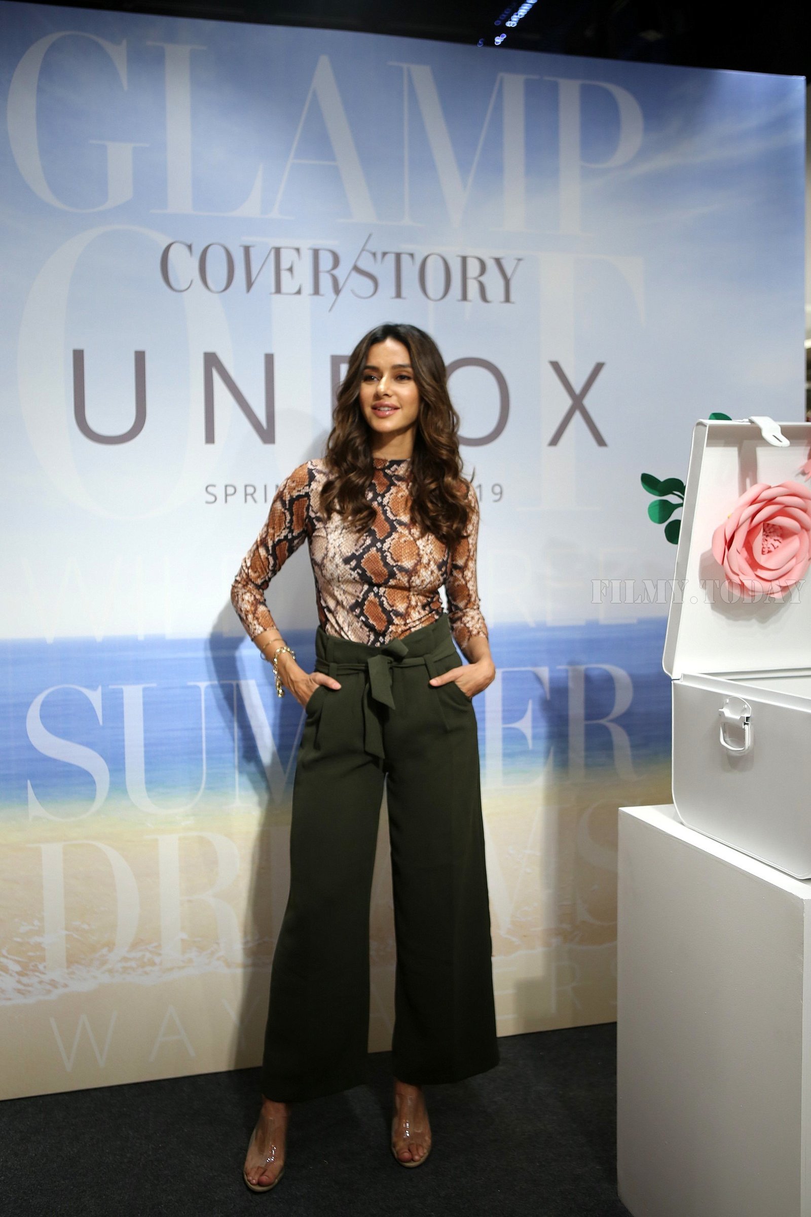Photos: Shibani Dandekar at the unveiling of Spring Summer collection of fashion brand Cover Story | Picture 1642288
