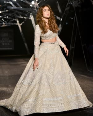 Photos: Sara Ali Khan Ramp Walk At Indian Couture Week 2019 | Picture 1671284