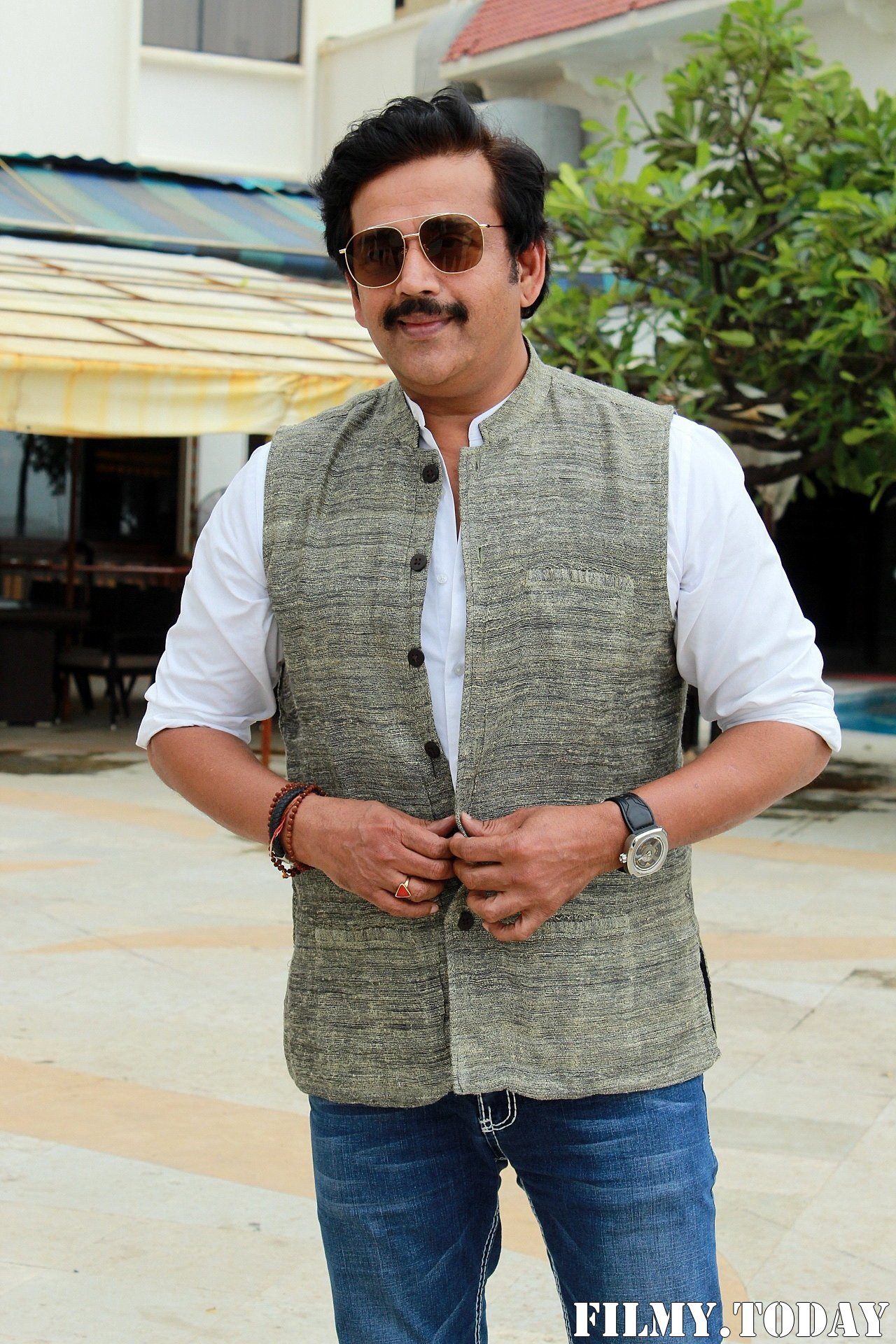 Ravi Kishan - Photos: Promotion Of Film Mission Mangal At Sun N Sand | Picture 1673459