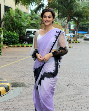 Taapsee Pannu - Photos: Promotion Of Film Mission Mangal At Jw Marriot | Picture 1673577