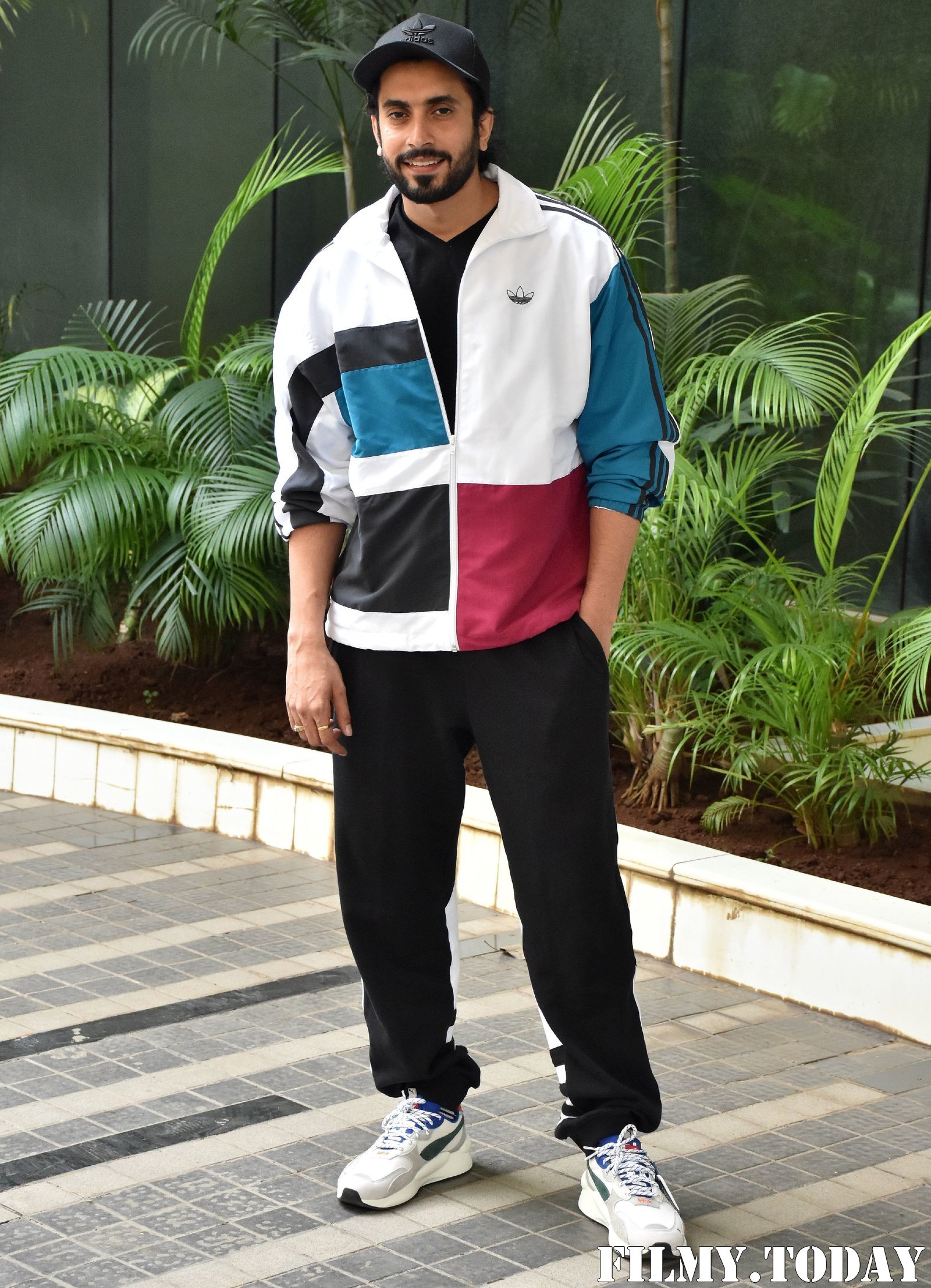 Sunny Singh - Photos: Celebs Spotted At Luv Films Office | Picture 1706234