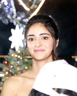 Photos: Ananya Pandey Unveils Special Christmas Decor | Picture 1707383