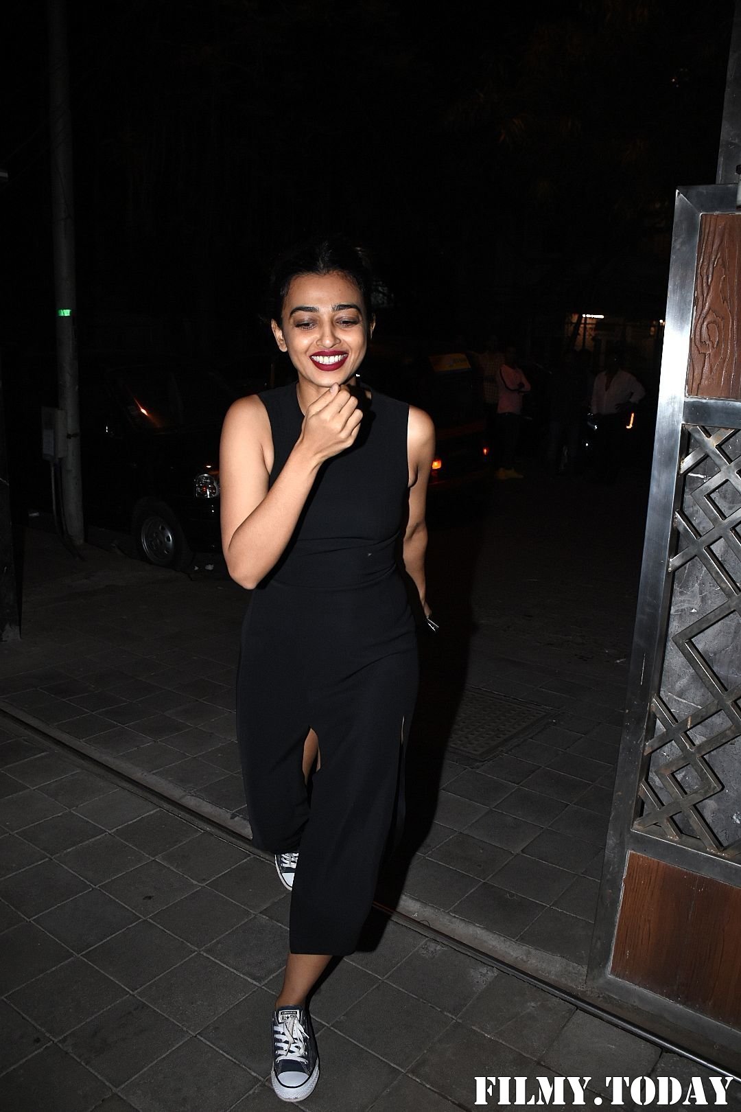 Radhika Apte - Photos: Celebs At Rohini Iyer's Party | Picture 1707695