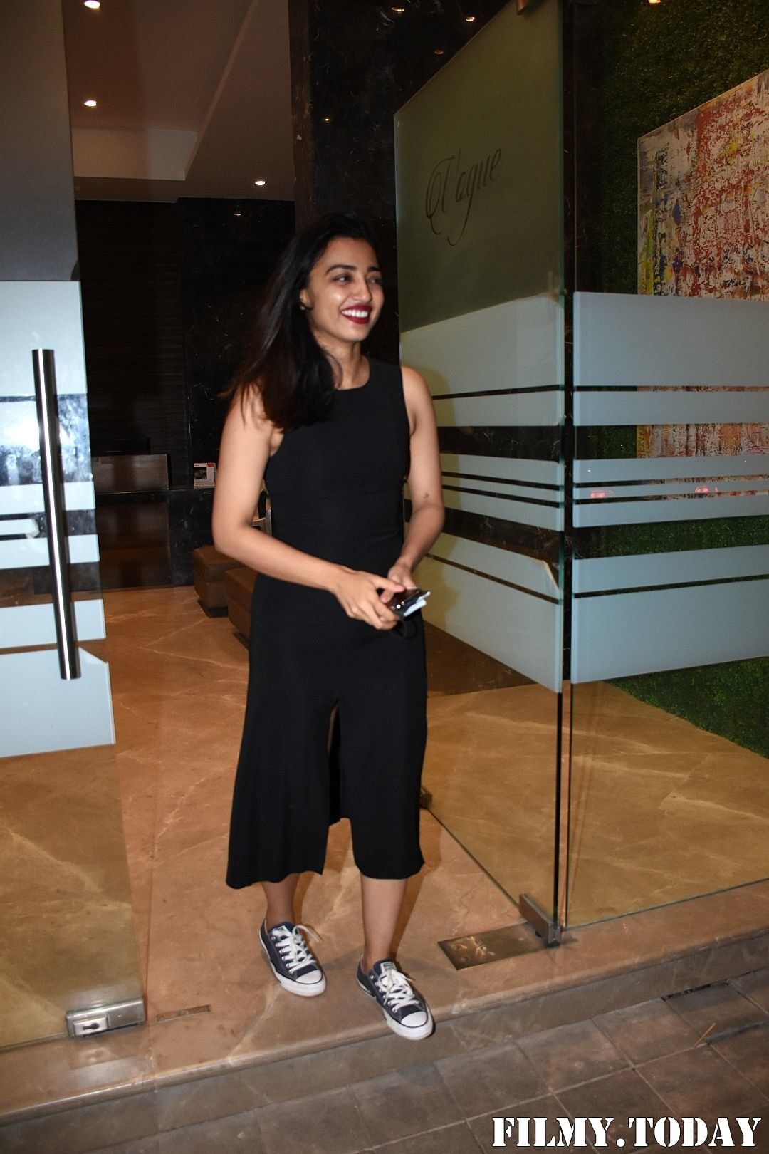 Radhika Apte - Photos: Celebs At Rohini Iyer's Party | Picture 1707711
