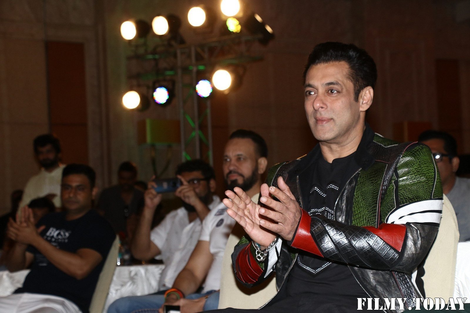 Salman Khan - Photos: Press Conference Of Film Dabangg 3 At Chennai | Picture 1708562