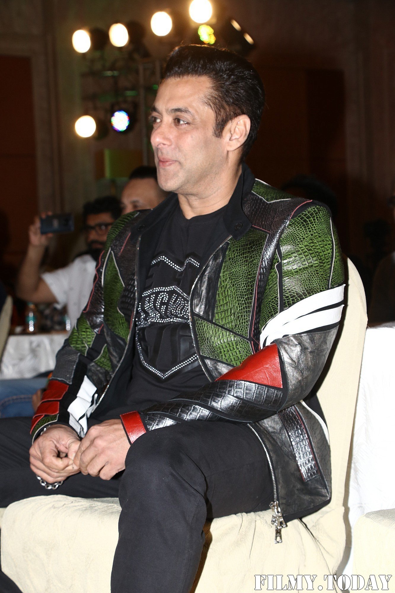 Salman Khan - Photos: Press Conference Of Film Dabangg 3 At Chennai | Picture 1708565