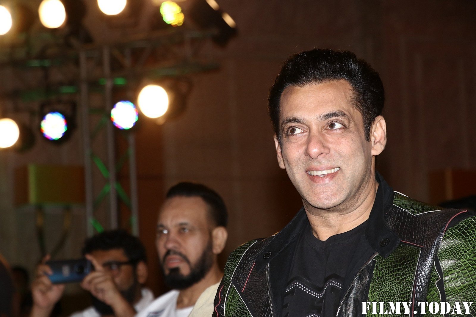 Salman Khan - Photos: Press Conference Of Film Dabangg 3 At Chennai | Picture 1708597