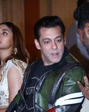 Salman Khan - Photos: Press Conference Of Film Dabangg 3 At Chennai | Picture 1708554