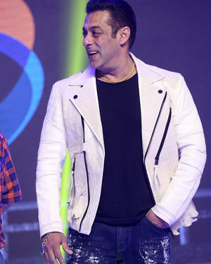 Salman Khan - Photos: Dabangg 3 Movie Pre-release Event | Picture 1709470