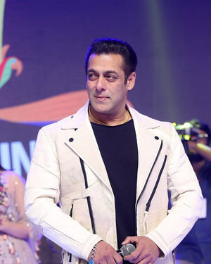 Salman Khan - Photos: Dabangg 3 Movie Pre-release Event | Picture 1709488
