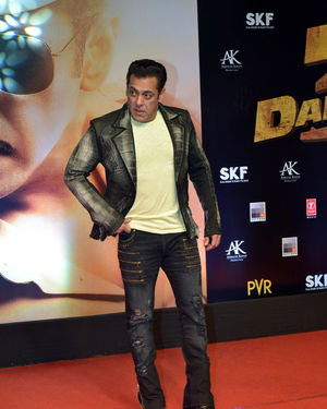 Salman Khan - Photos: Screening Of Dabangg 3 At Pvr Juhu | Picture 1709918