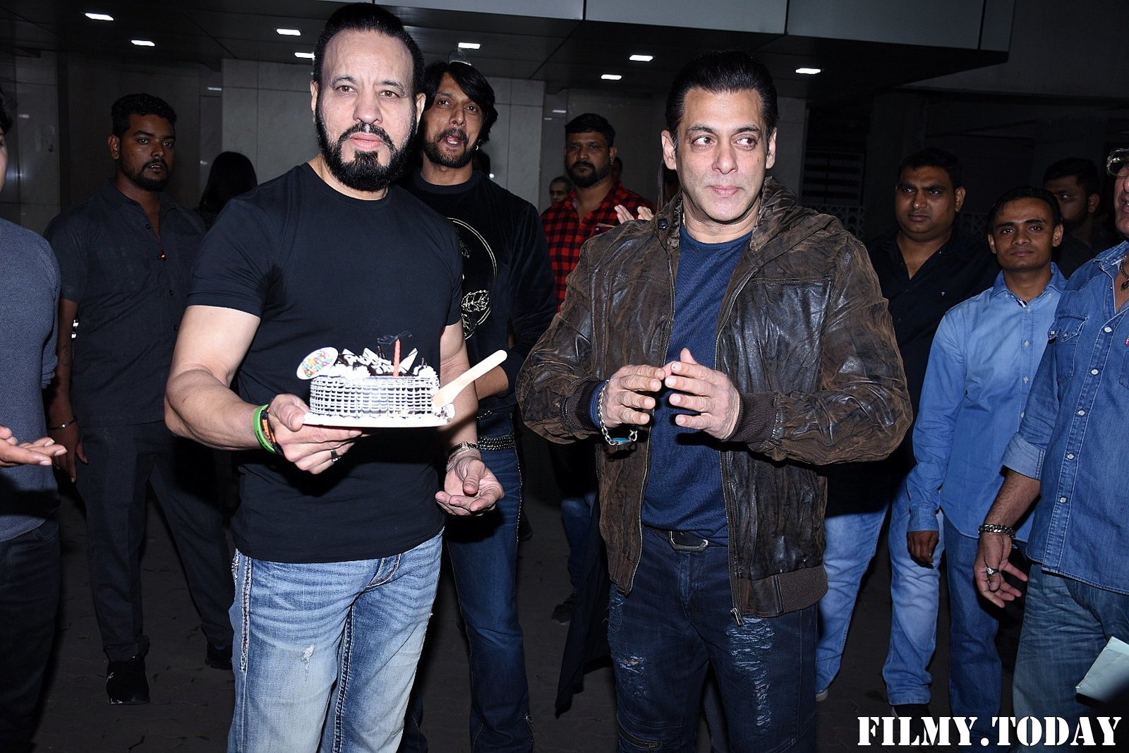 Photos: Salman Khan Birthday Party At Bandra | Picture 1711857