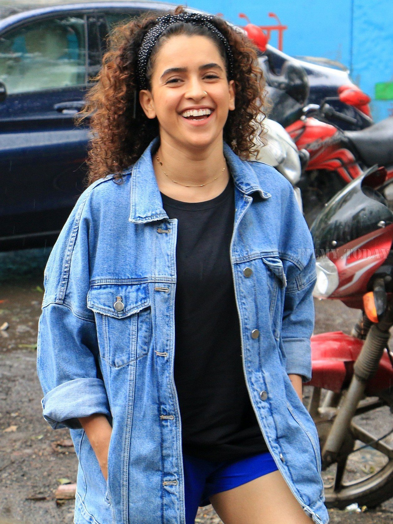 Sanya Malhotra - Photos: Celebs Spotted at Andheri | Picture 1659275