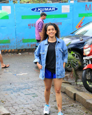 Sanya Malhotra - Photos: Celebs Spotted at Andheri | Picture 1659273
