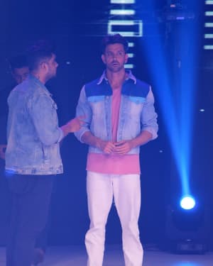 Photos: Promotion Of Film Super 30 On The Sets Of Colors Dance Deewane In Filmcity | Picture 1659760