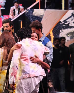 Photos: Promotion Of Film Super 30 On The Sets Of Colors Dance Deewane In Filmcity | Picture 1659762