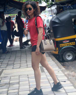 Sanya Malhotra - Photos: Celebs Spotted at Andheri | Picture 1660105