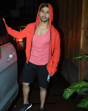 Varun Dhawan - Photos: Celebs Spotted at Gym | Picture 1660344