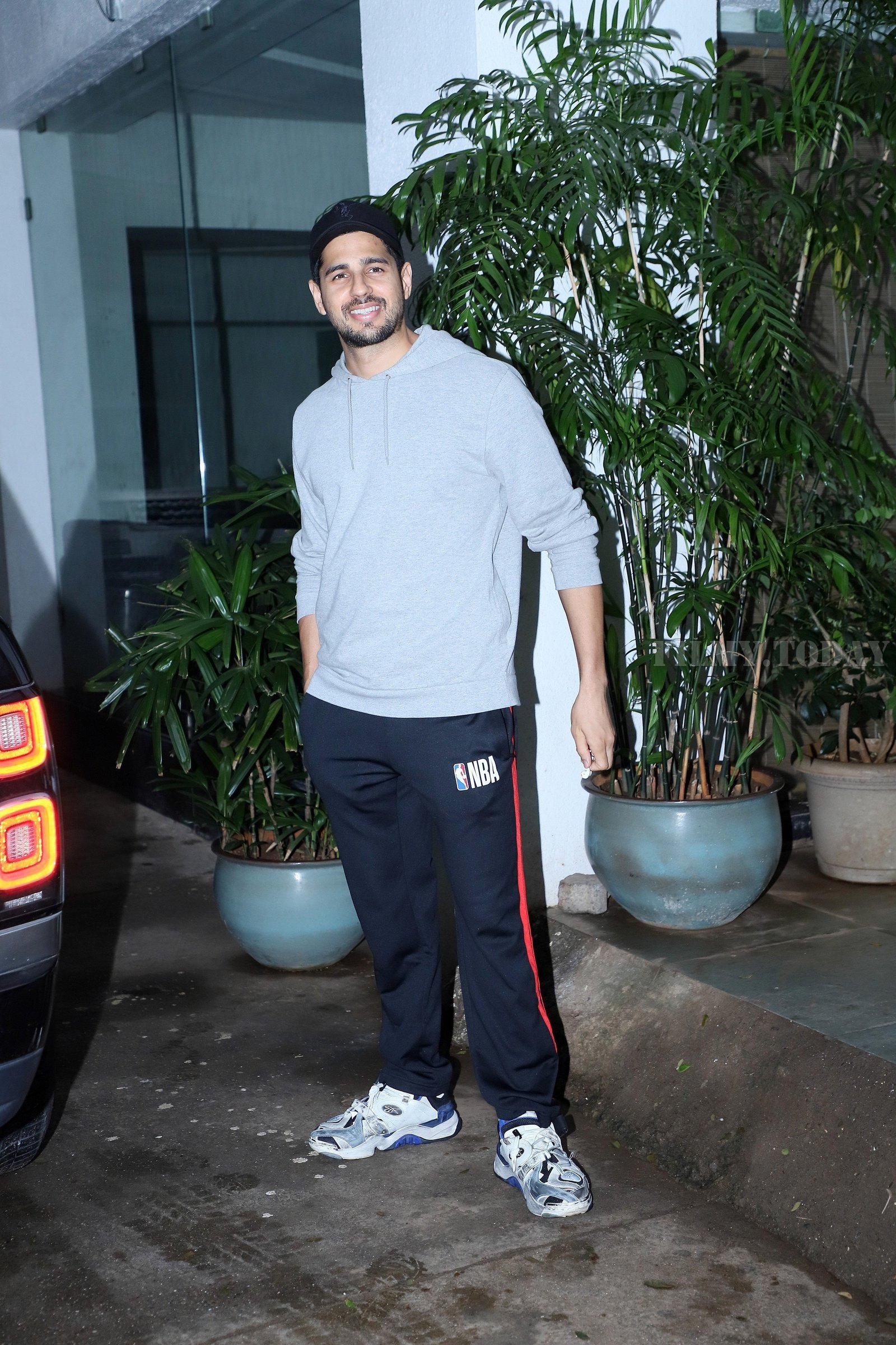 Sidharth Malhotra - Photos: Celebs Spotted At Sunny Super Sound | Picture 1661367