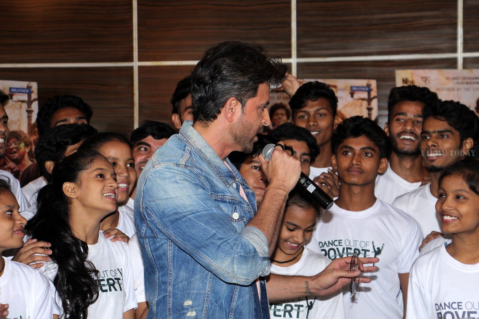 Photos: Super 30 Team Fulfils The Wish Of Poverty Kids To Dance With Hrithik | Picture 1661688