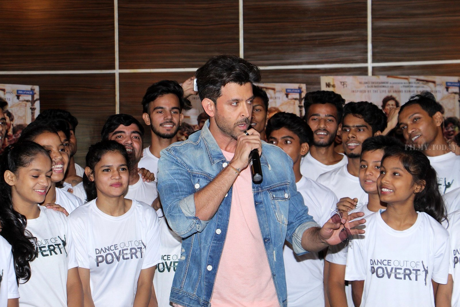 Photos: Super 30 Team Fulfils The Wish Of Poverty Kids To Dance With Hrithik | Picture 1661689