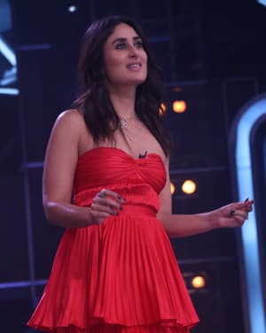 Kareena Kapoor - Photos: Promotion Of Film Arjun Patiala On The Sets Of Dance India Dance | Picture 1663587