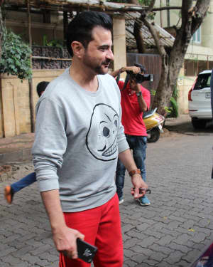 Photos: Celebs Spotted At Anil Kapoor's House | Picture 1664235