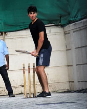 Photos: Ibrahim Ali Khan Snapped When Playing Cricket With Friends | Picture 1664228