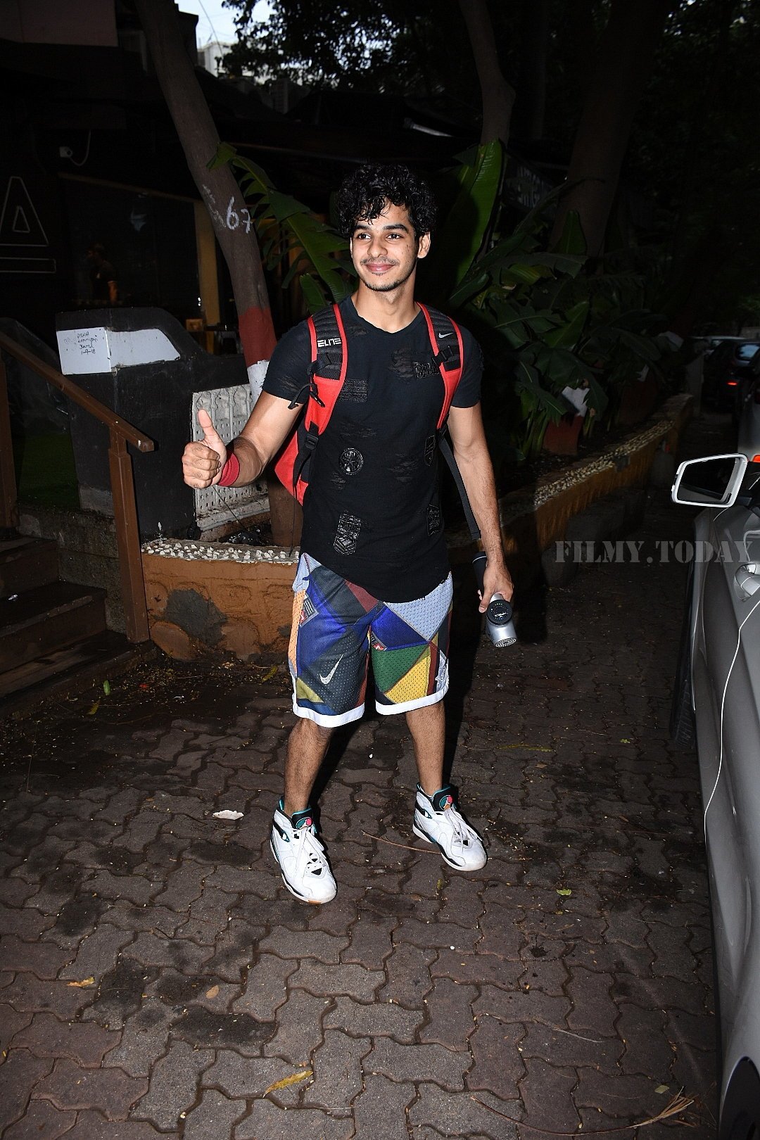 Ishaan Khattar - Photos: Celebs Spotted at Bandra | Picture 1664482