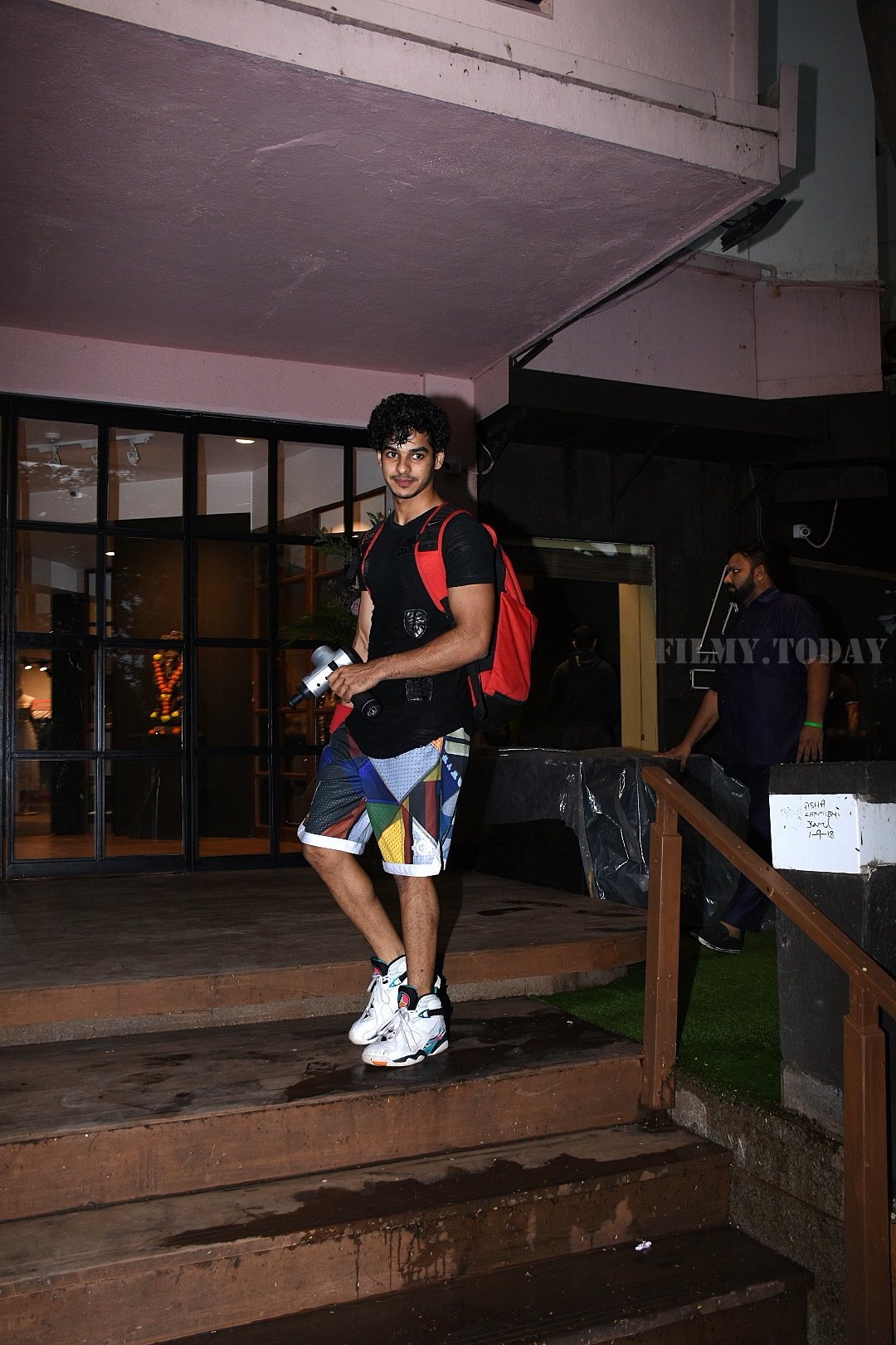 Ishaan Khattar - Photos: Celebs Spotted at Bandra | Picture 1664477