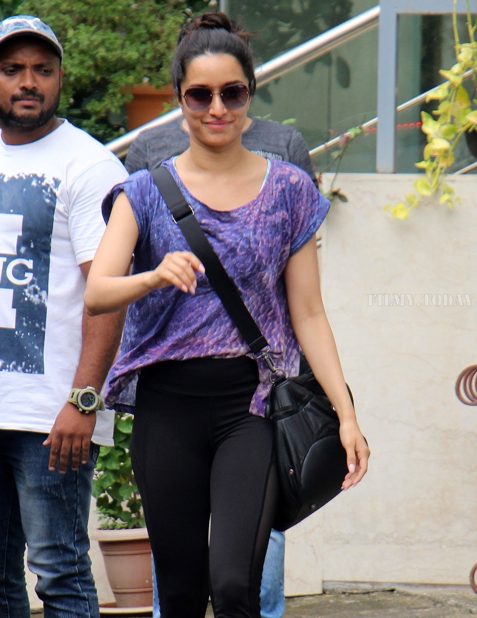 Photos: Shraddha Kapoor Spotted at Dance Class | Picture 1664502