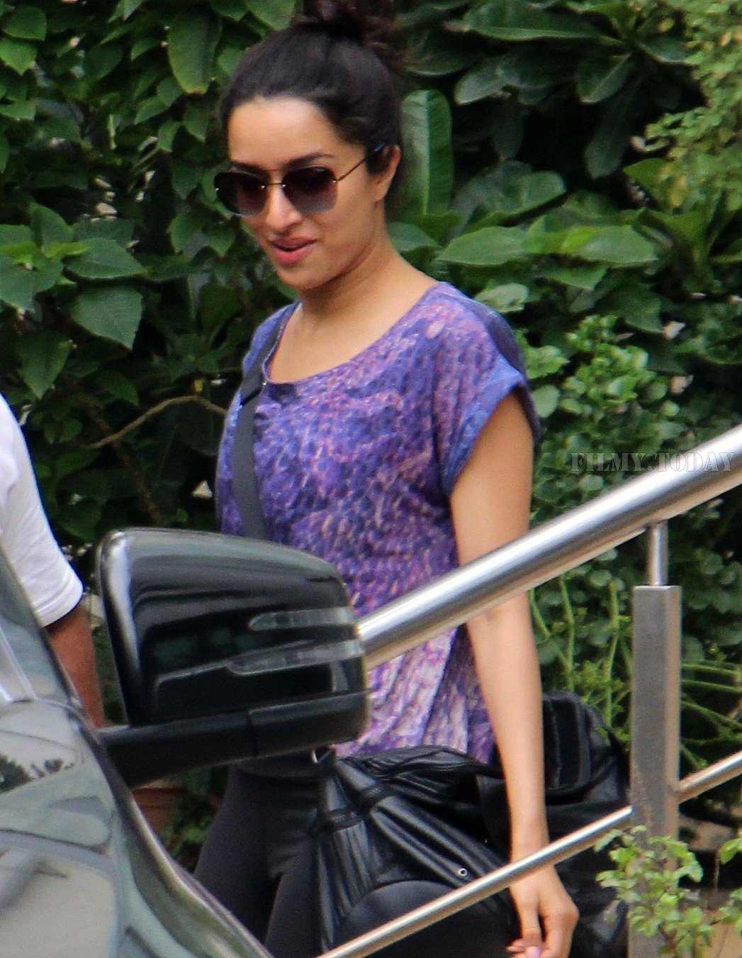 Photos: Shraddha Kapoor Spotted at Dance Class | Picture 1664497