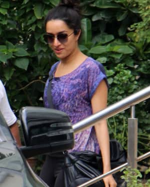 Photos: Shraddha Kapoor Spotted at Dance Class | Picture 1664497