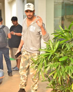 Sidharth Malhotra - Photos: Celebs Spotted At Sunny Super Sound | Picture 1666463