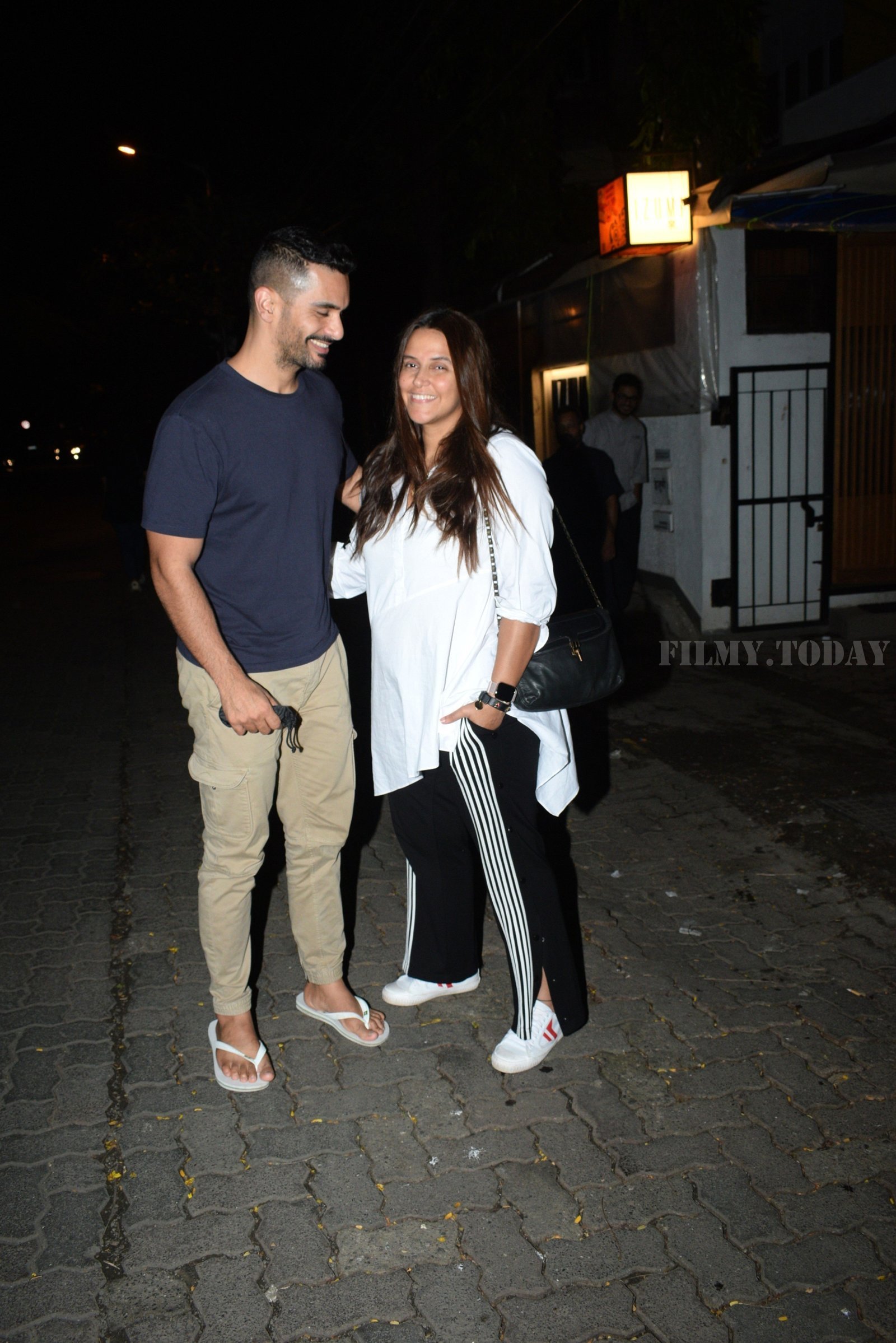 Photos: Celebs Spotted at Bandra | Picture 1667403