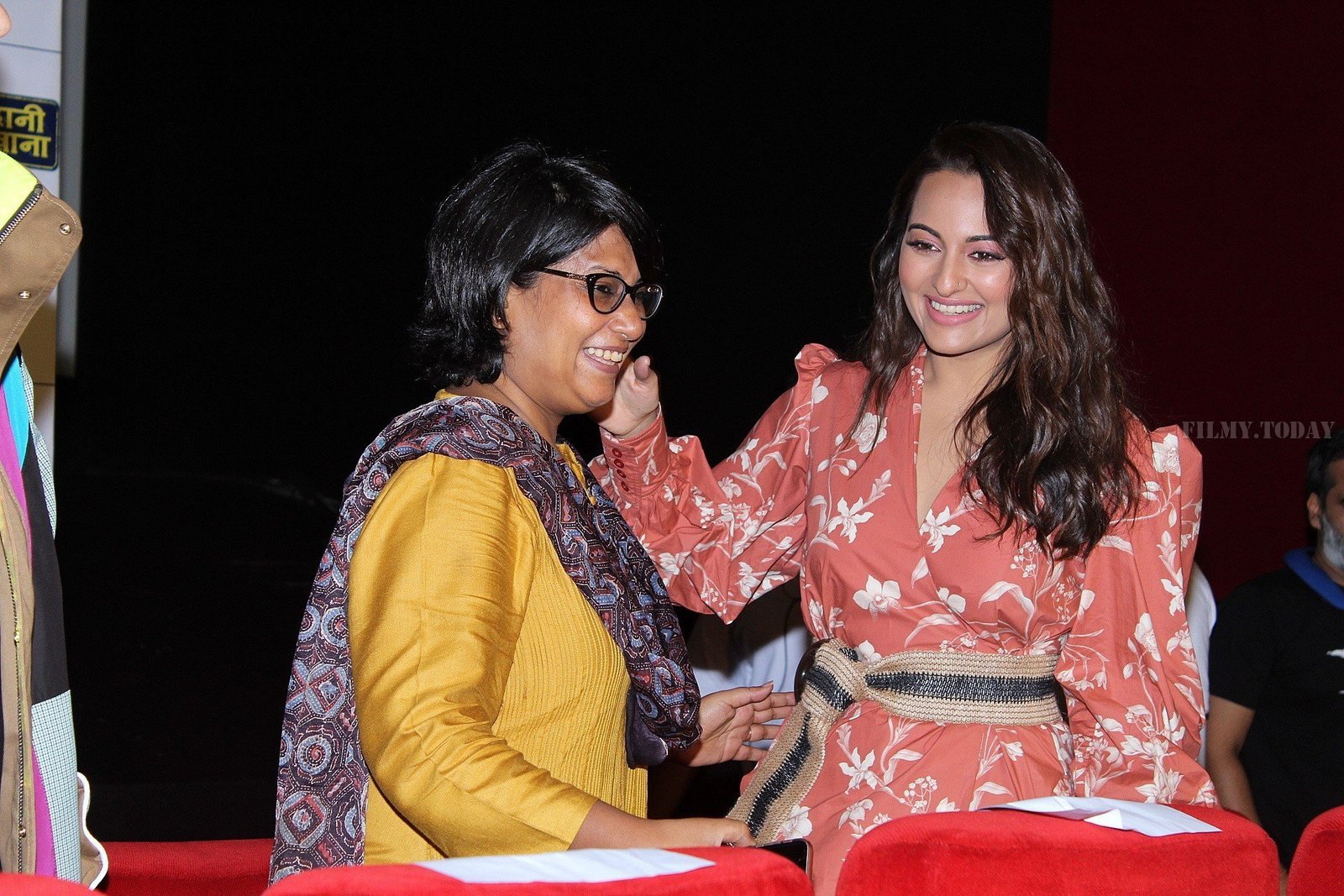 Photos: Trailer Launch Of Film Khandaani Shafakhana With Star Cast | Picture 1667588