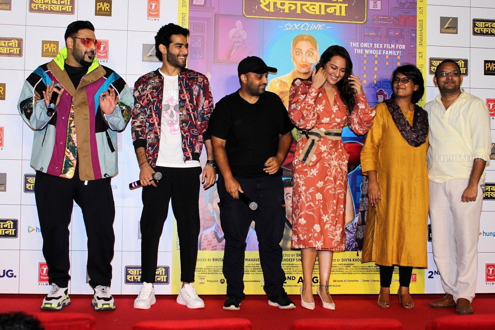 Photos: Trailer Launch Of Film Khandaani Shafakhana With Star Cast | Picture 1667591