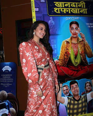 Sonakshi Sinha - Photos: Trailer Launch Of Film Khandaani Shafakhana With Star Cast | Picture 1667572