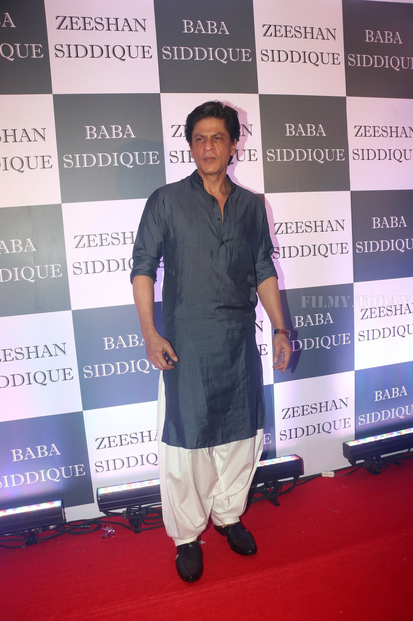 Shahrukh Khan - Photos: Baba Siddiqui Iftar Party At Taj Lands End Add Files | Picture 1651436