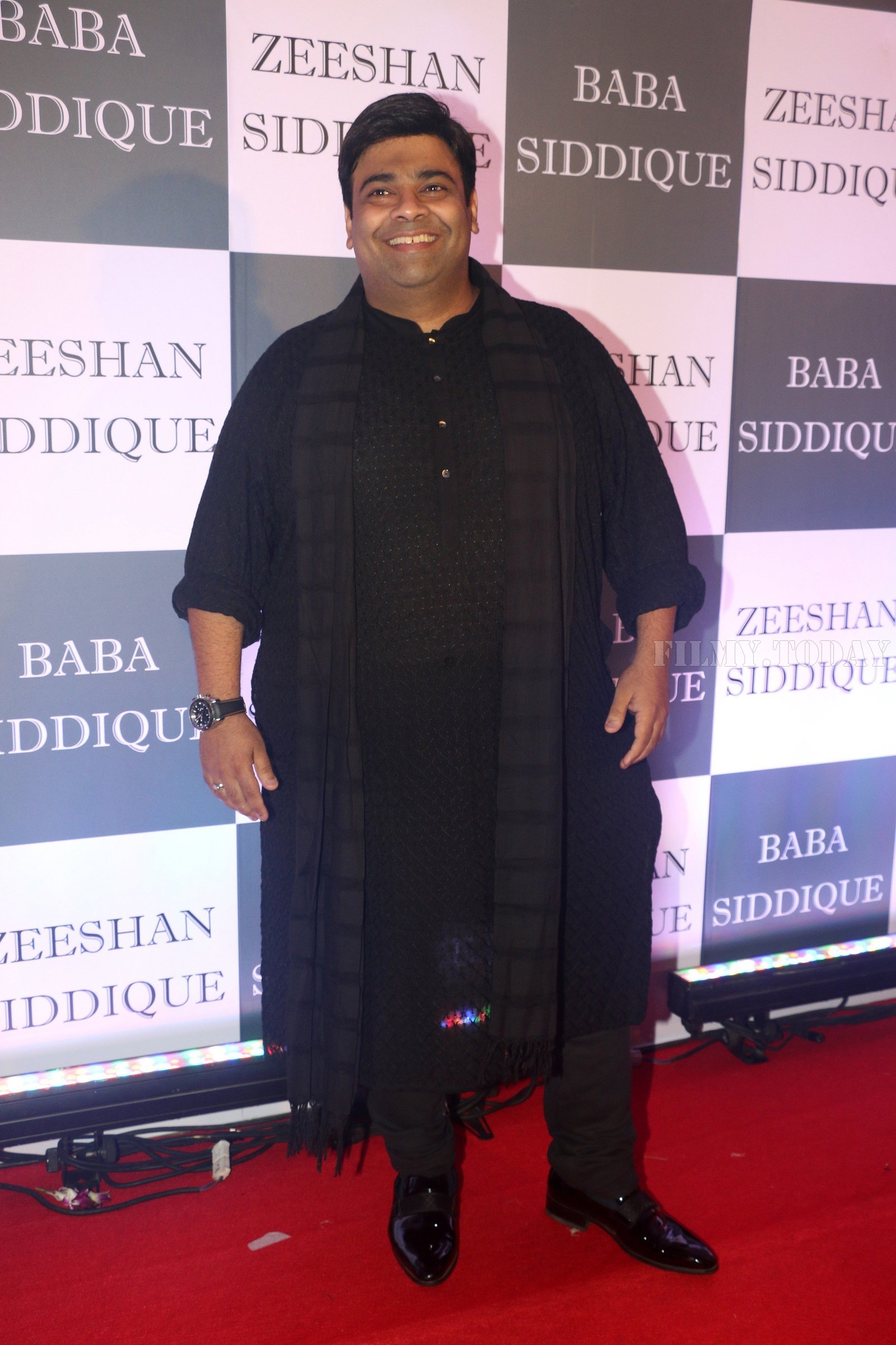 Photos: Baba Siddiqui Iftar Party At Taj Lands End Add Files | Picture 1651454