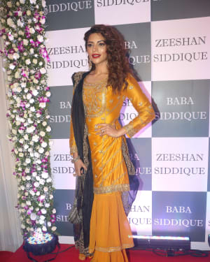 Shama Sikander - Photos: Baba Siddiqui Iftar Party At Taj Lands End Add Files | Picture 1651411
