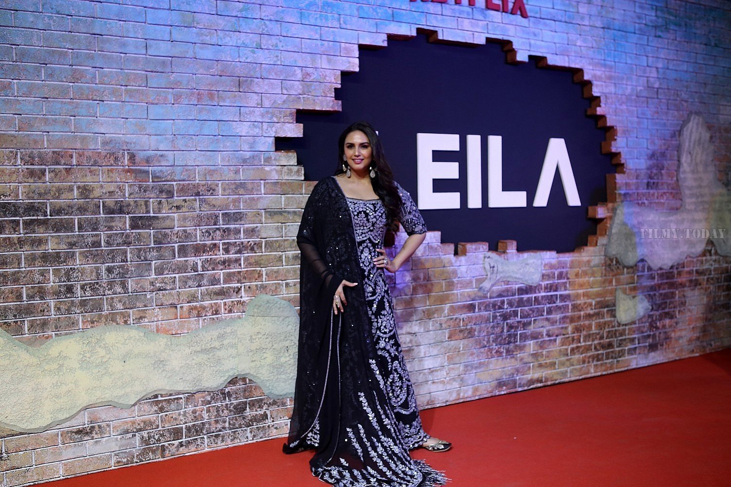 Huma Qureshi - Photos: Screening Of Netflix Original Leila At The Royal Opera House | Picture 1652679