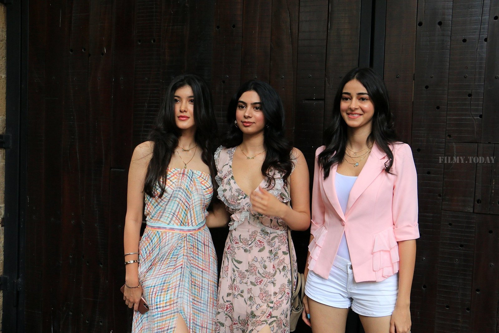 Photos: Sonam Kapoor's Birthday Party At Anil Kapoor's House | Picture 1653199