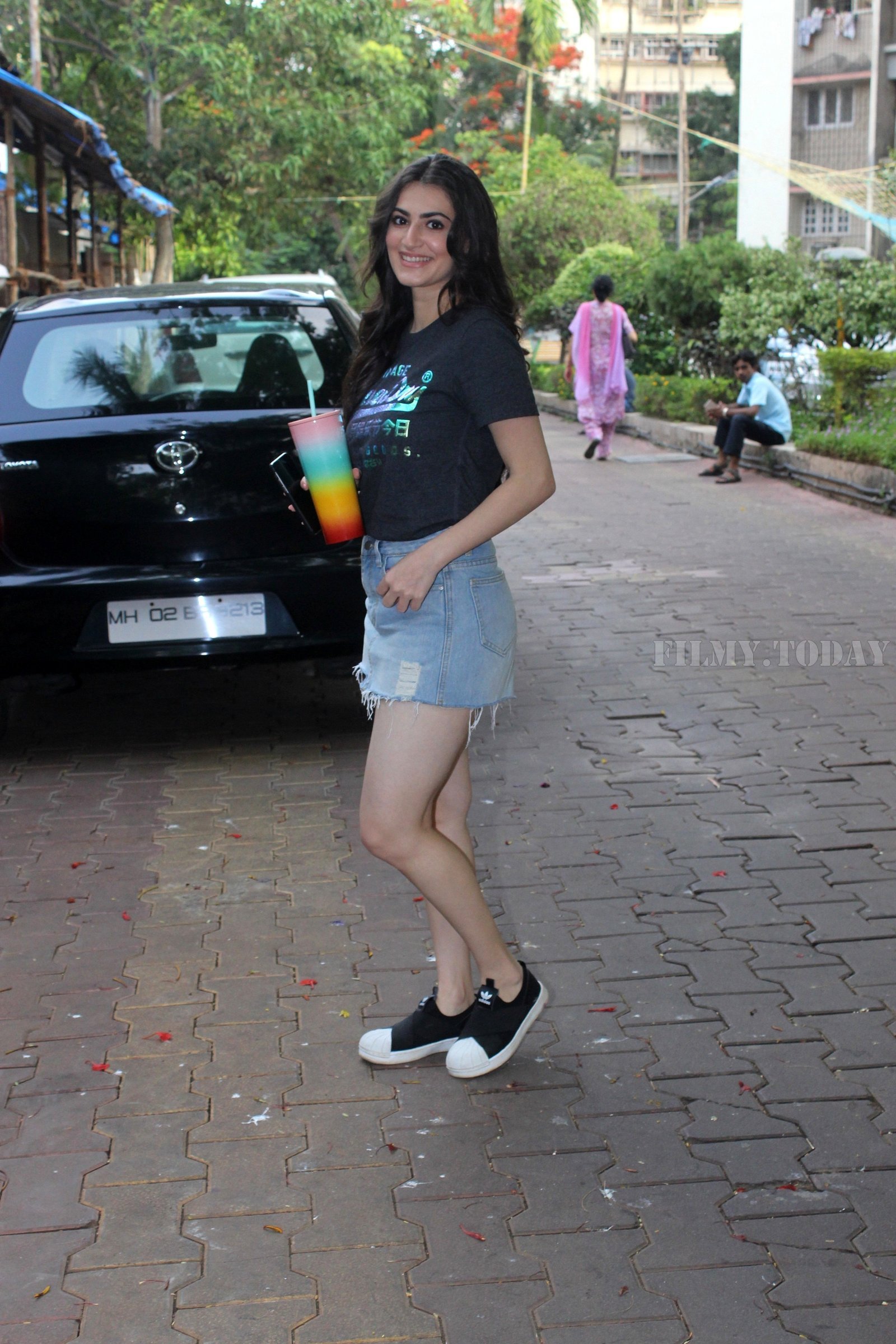 Shivaleeka Oberoi - Photos: Celebs Spotted at Andheri | Picture 1655786