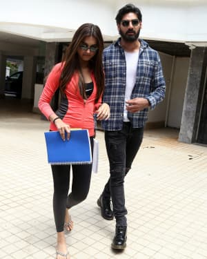 Photos: Celebs Spotted at Bandra | Picture 1657902