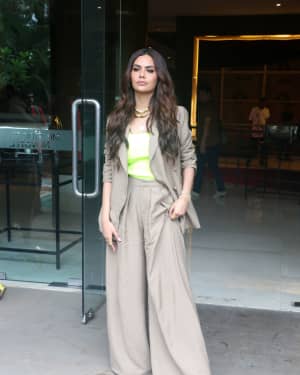 Photos: Esha Gupta Interacts Media For The Film One Day | Picture 1658380