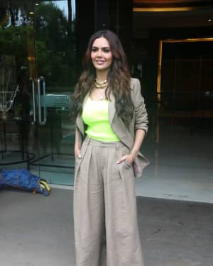 Photos: Esha Gupta Interacts Media For The Film One Day | Picture 1658382
