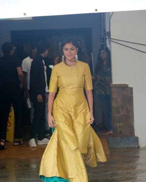 Mrunal Thakur - Photos: Promotions Of Film Super 30 At Sun N Sand In Juhu | Picture 1658387